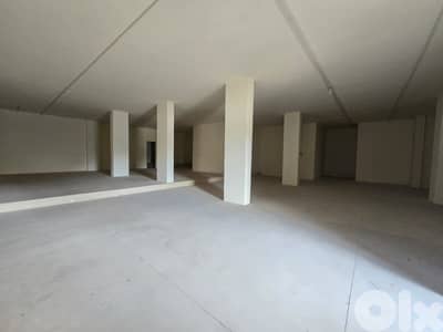 Warehouse for Rent In  Dik El Mehdi مستودع للإيجار في ديك المحدي
