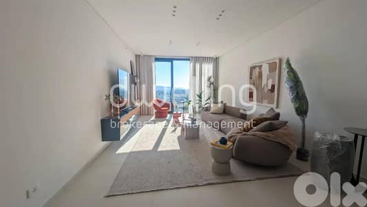 Modern two-Bedroom Apartment with Luxury Amenities