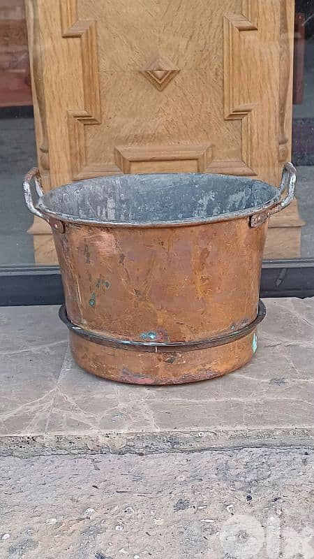 antique 0
