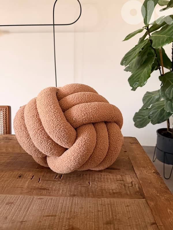 cushion 0