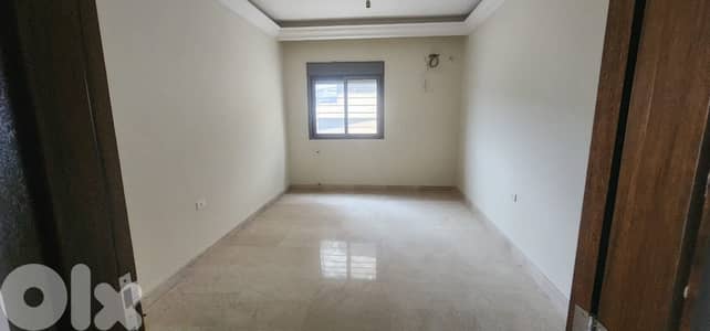 GMC224AJ Apartment for sale in Tilal Ain Saadeh - شقة للبيع