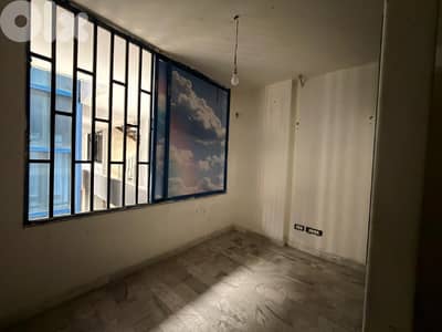 مكتب  للايجار في الزلقا Office for rent in Zalka