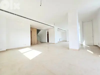 RA26-4706 High-End Duplex 290 m² for Rent – Downtown