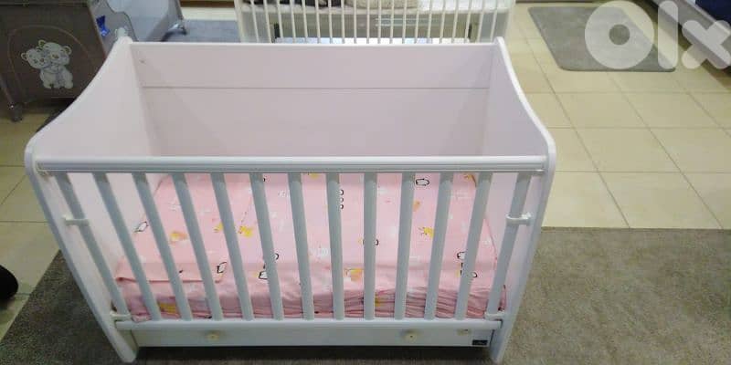baby crib 0