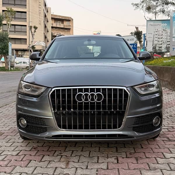Audi Q3 2013 0