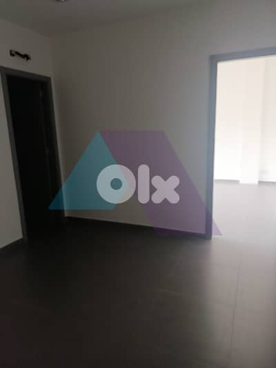 Spacious 140 m2 Clinic/Office 4rent in Achrafieh-near Room Hospital Spacious 140 m2 Clinic/Office 4rent in Achrafieh-near Room Hospital