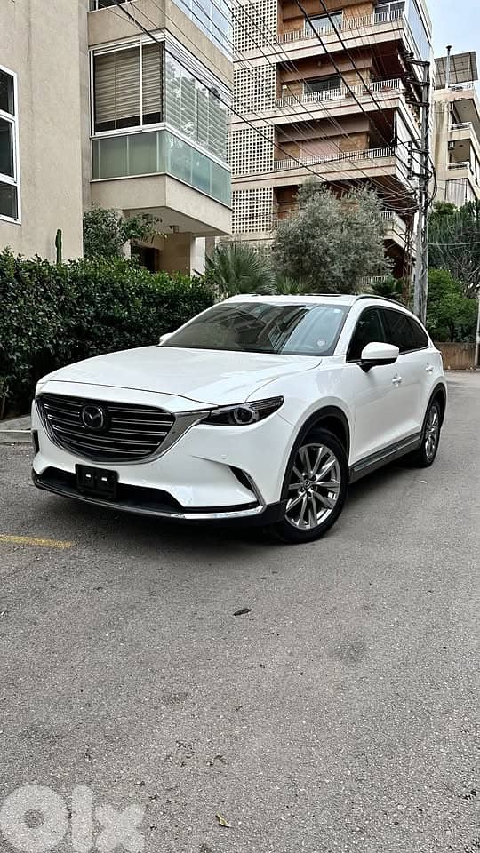 2018 Mazda CX-9 Signature 0