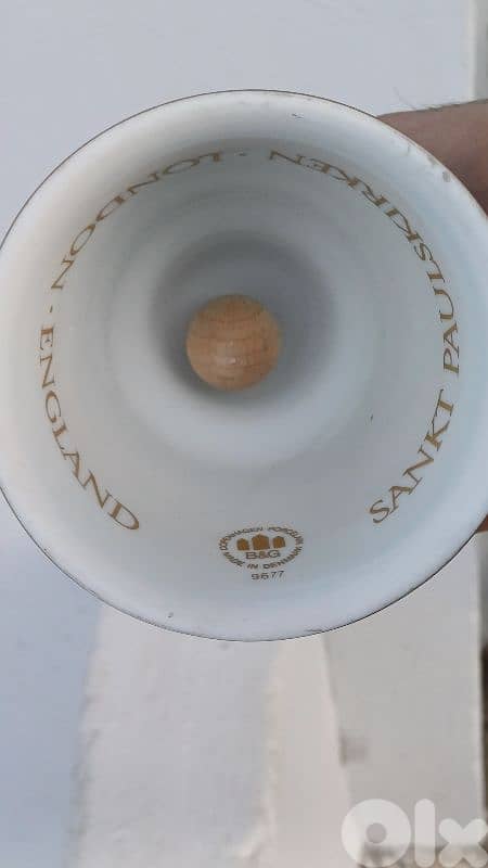 antique 9
