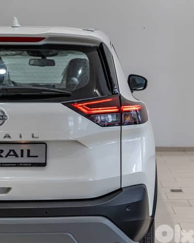 Nissan X-Trail SV1