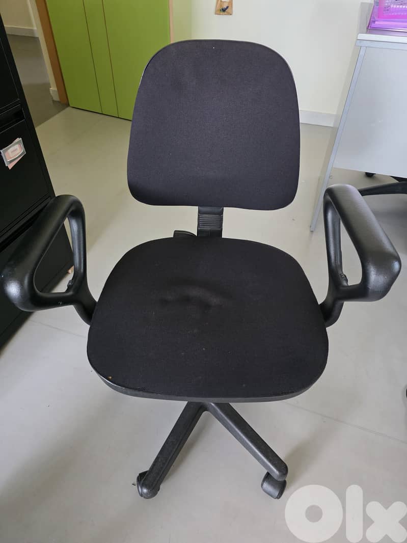 Office chair 0