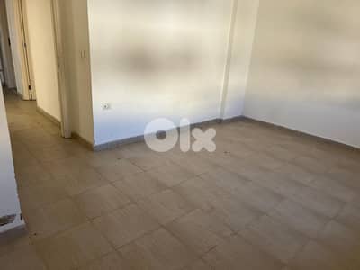 L20198 - 3-Bedroom Apartment For Sale in Aramoun