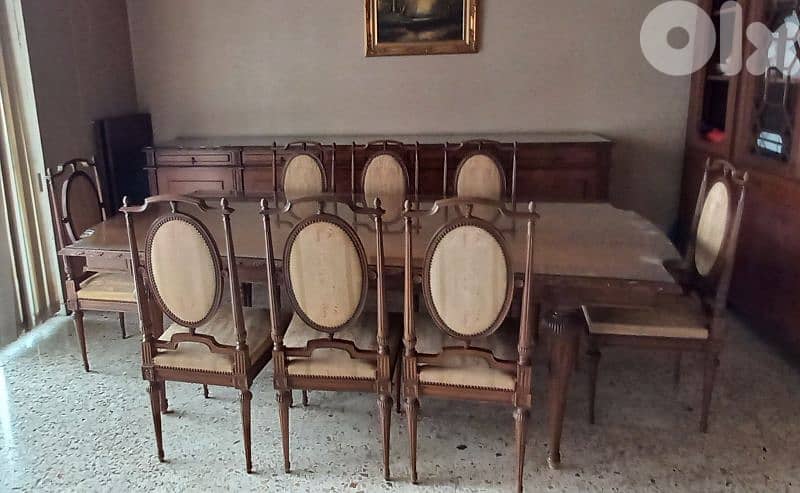 Vintage Salle à manger en véritable bois massif. 0