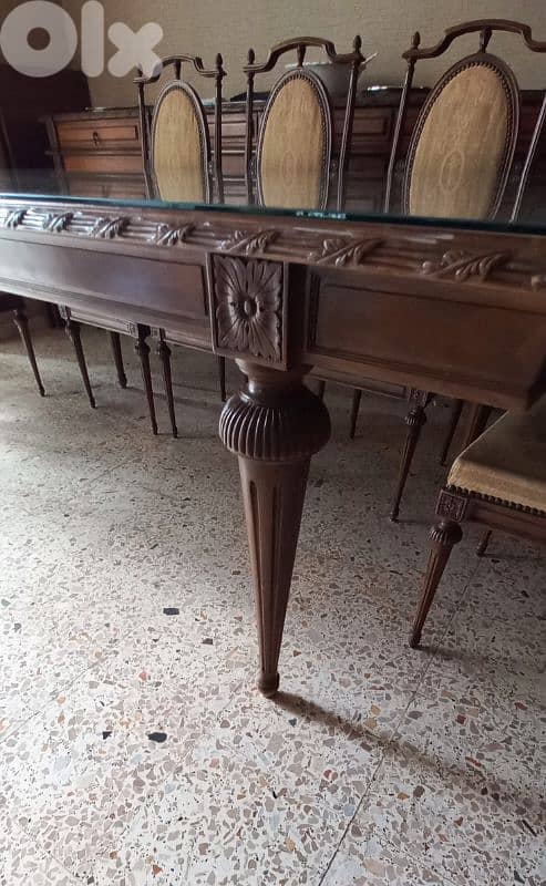 Vintage Salle à manger en véritable bois massif. 1