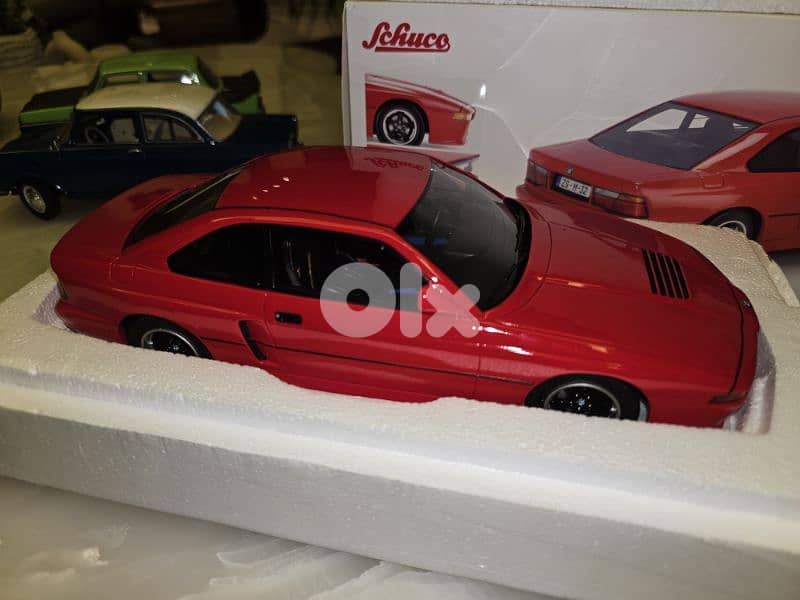 1:18 BMW M8 E31 0