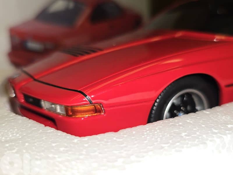 1:18 BMW M8 E31 6