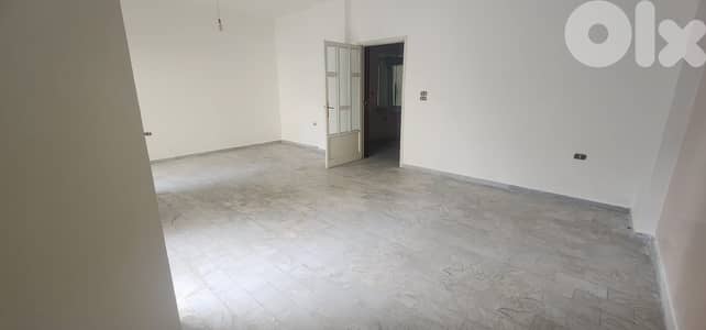 GMC231AJ - Apartment for sale in Jdeideh - شقة للبيع في الجديدة