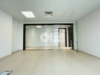 RAO26-4804 Office 168 m2 for rent in Verdun, $ 2,625 cash