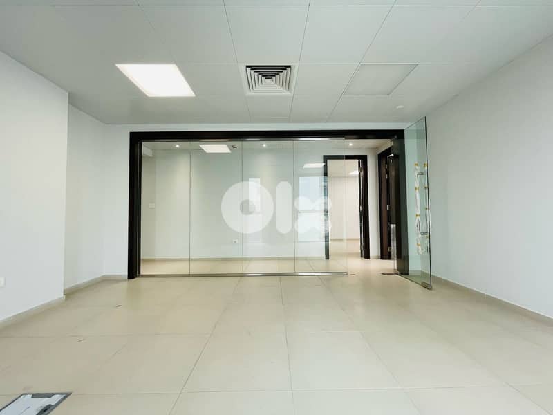 RAO26-4804 Office 168 m2 for rent in Verdun, $ 2,625 cash 0