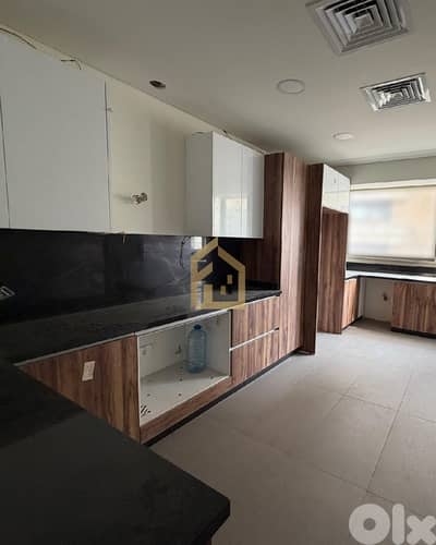 Apartment for sale in Hamra NY245 شقة للبيع في  حمرا