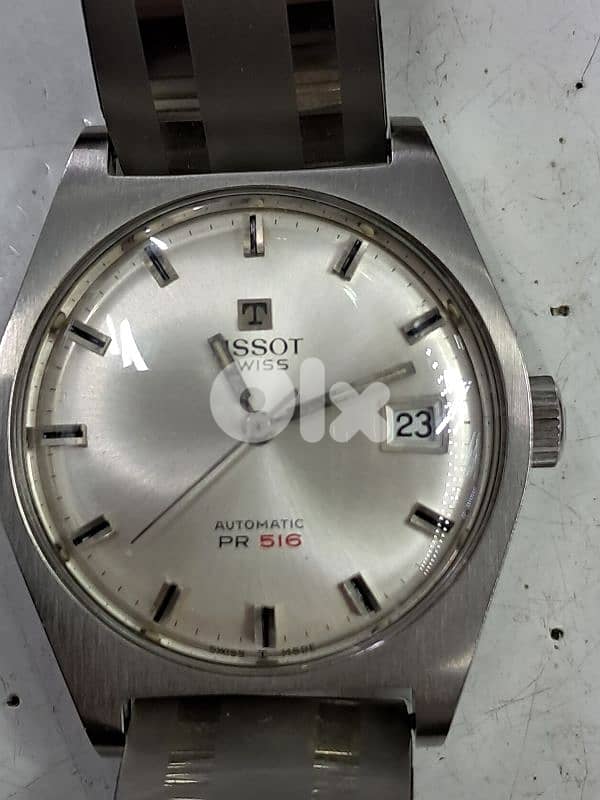 TISSOT swiss made otomatic 0