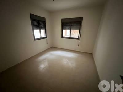 GMK114EN Apartment for sale in Safra - شقة للبيع في صفرا