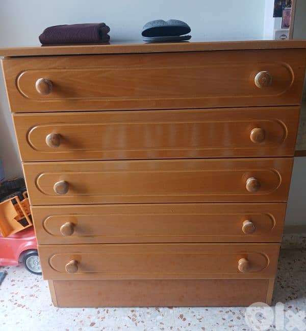 chiffonier , chiffonière 0