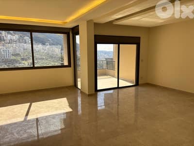 GMK105MH - Apartment For Sale In Sahel Alma - شقة للبيع في ساحل علما
