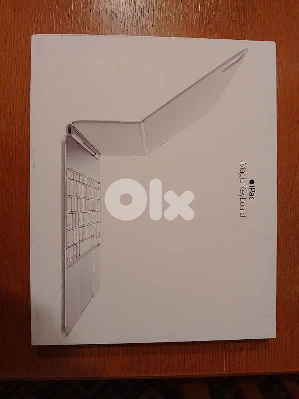 IPAD Magic Keyboard 0