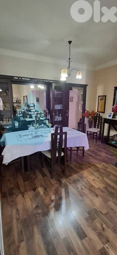 2 bedroom apartment 4sale in Ain El Remmaneh - شقة في عين الرمانة