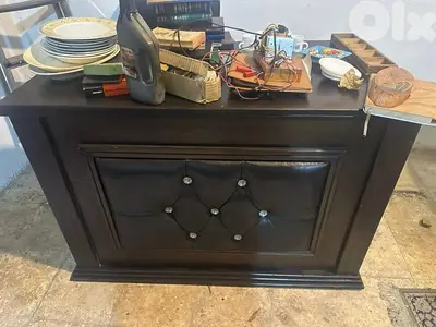 مكتب كتير مرتب ونظيف