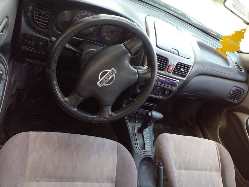 نيسان صني 2001 0