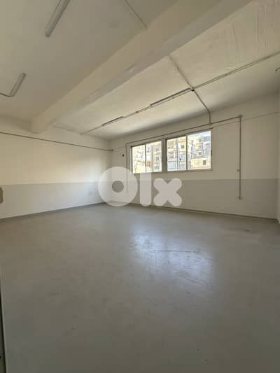 Office (Industrial) for Rent in Sin El Fil (Jisr El Wati)