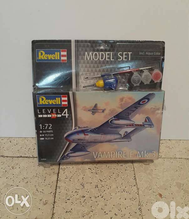 Vampire F MK. 3 Plastic Model Plane 1:72. . 0