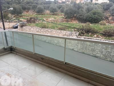 Apartment 140m for sale in Amchit Kfarsele  شقة للبيع في عمشيت كفرسالا