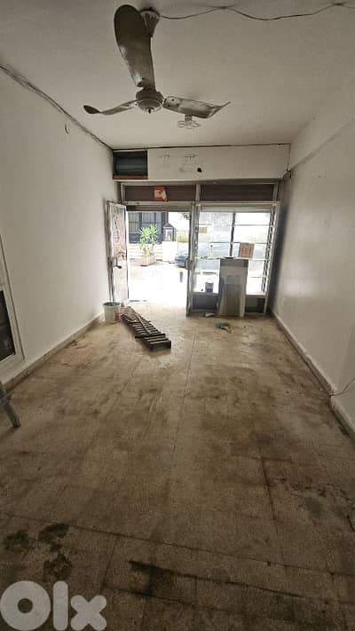 For sale Shop in Furn el Chebbek