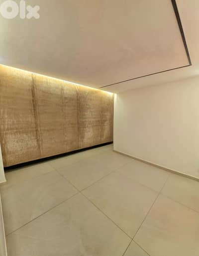 Great Condition Office For Rent In Baabda مكتب للاجار في بعبدا
