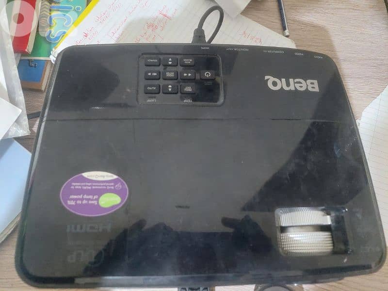 BenQ MW523 بروجيكتر 2