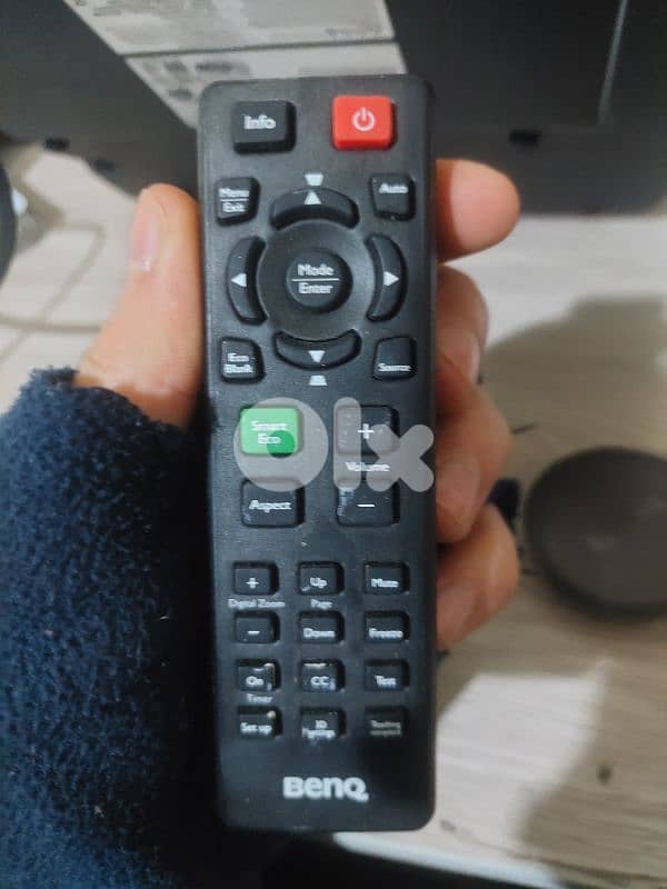 BenQ MW523 بروجيكتر 4