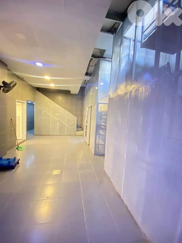 Central Kitchen with Delivery Point Walk in Fridge & Freezer &parking 0