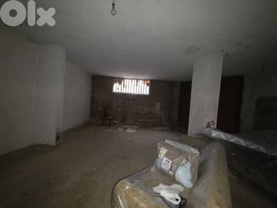 Good location warehouse in Beit El Chaar, Maten.