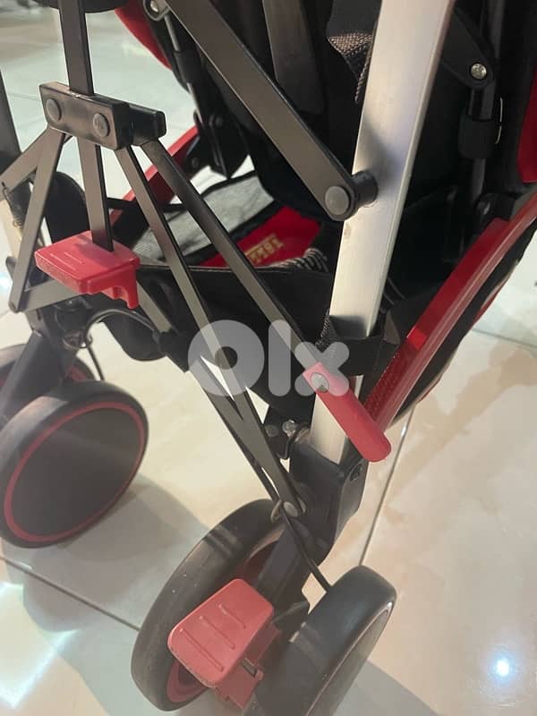 Original Ferrari stroller 7