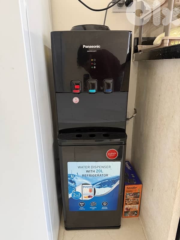 Panasonic Water Dispenser and Built in mini fridge 0