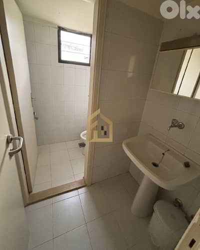 Office for rent in Jounieh GH267 مكتب للإيجار في جونيه