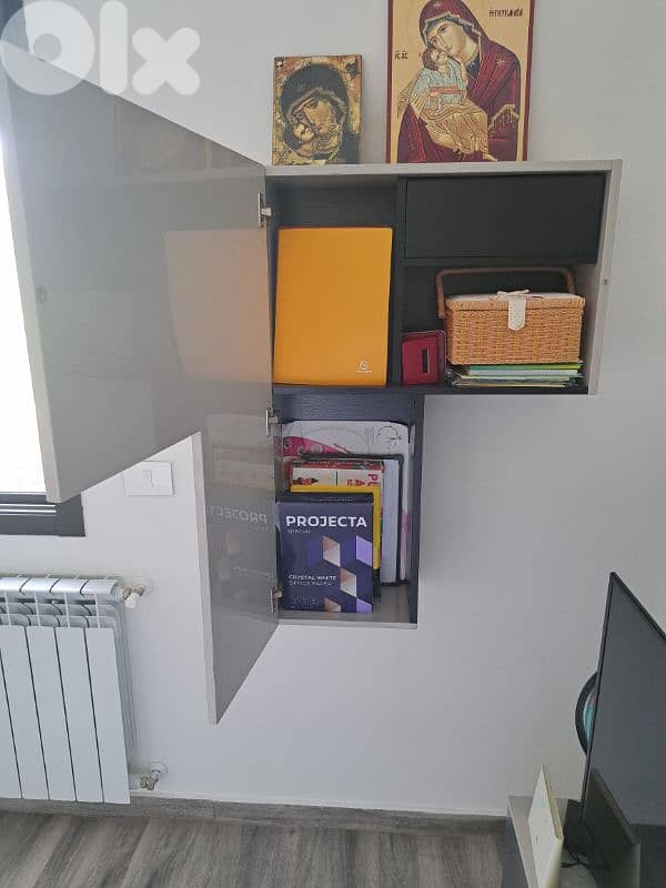 TV unit for sale 4