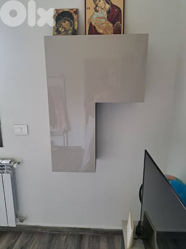 TV unit for sale 7