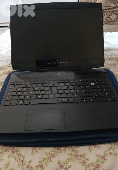 Alienware M15 R1,NVIDIA RTX 2060,16 GB of RAM,1.14 TB of storage 1