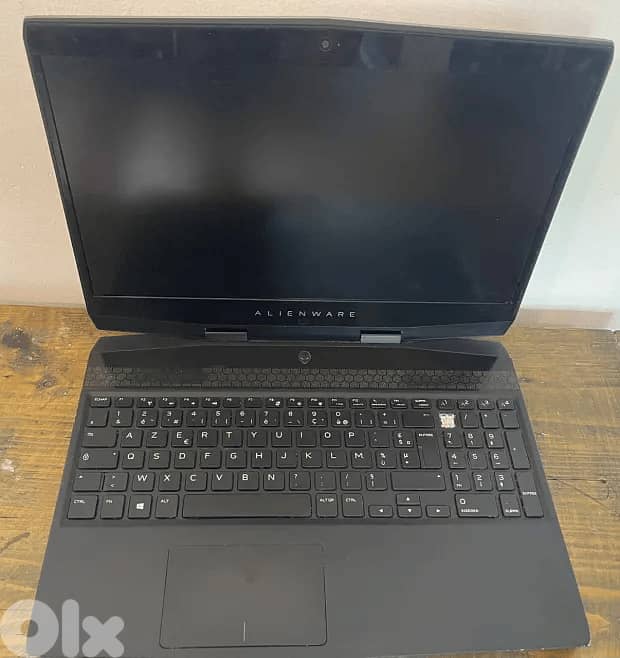 Alienware M15 R1,NVIDIA RTX 2060,16 GB of RAM,1.14 TB of storage 4