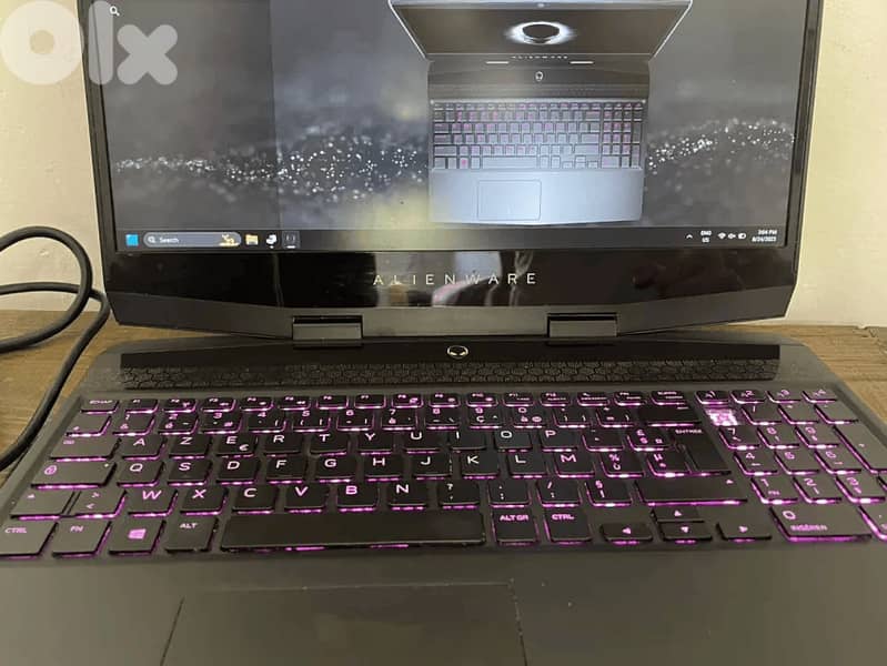 Alienware M15 R1,NVIDIA RTX 2060,16 GB of RAM,1.14 TB of storage 8