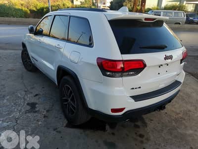 GRAND CHEROKEE TRAIL HAWK