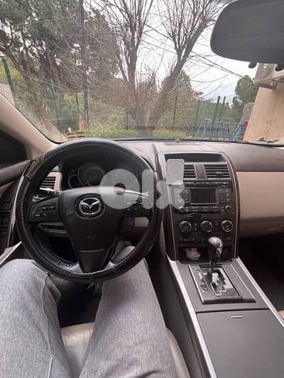 Mazda CX-9 2011